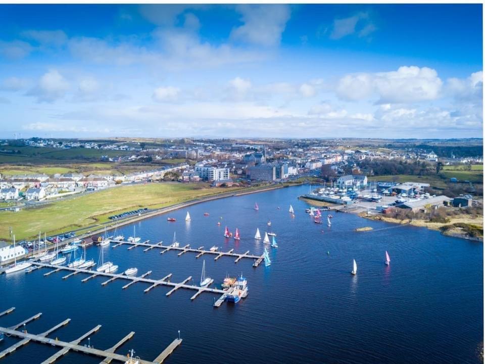 Zoe Bistro&Accommodation Kilrush Esterno foto